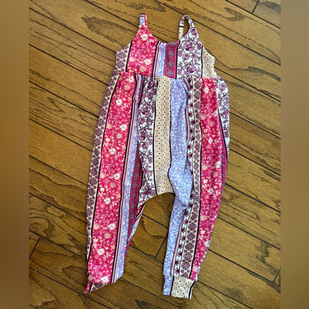 NWOT Boujee Boho Babes Pink Floral Romper